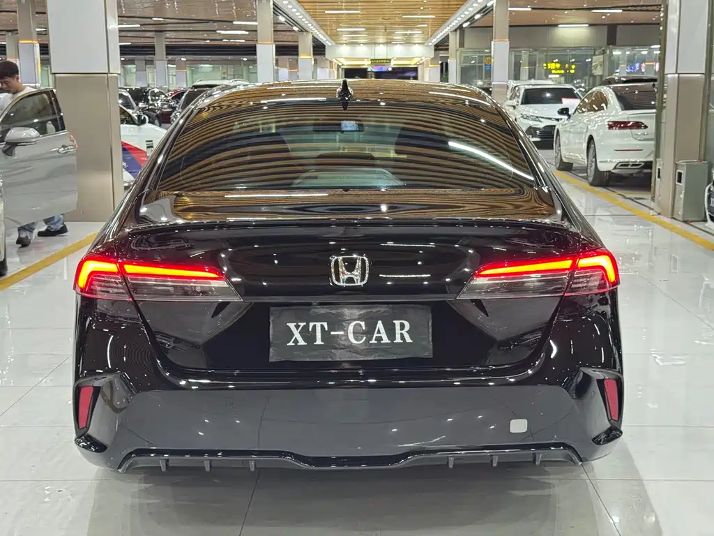 HONDA INSPIRE 2024