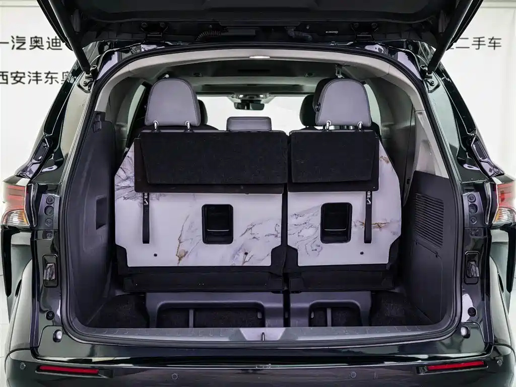 TOYOTA SIENNA SIENNA 2023