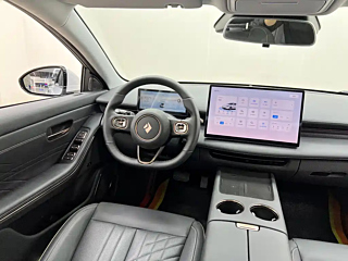 BAO JUN &#20139;&#22659;  2025 YEAR E-POWER 600KM DELUXE EDITION 2025