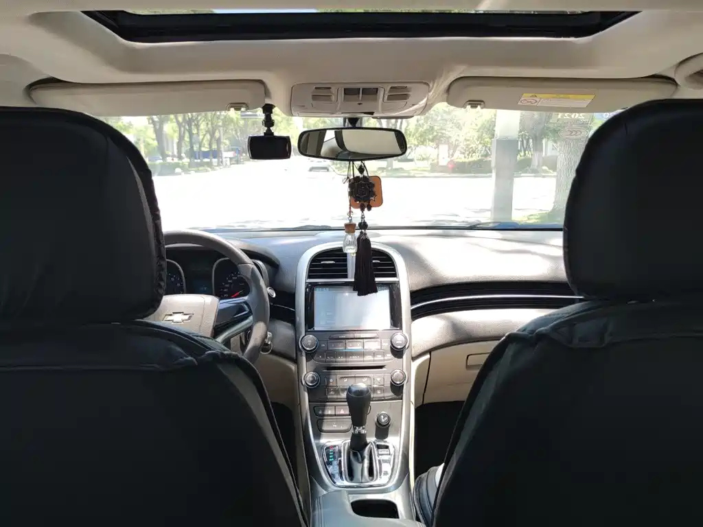 CHEVROLET MALIBU 2015