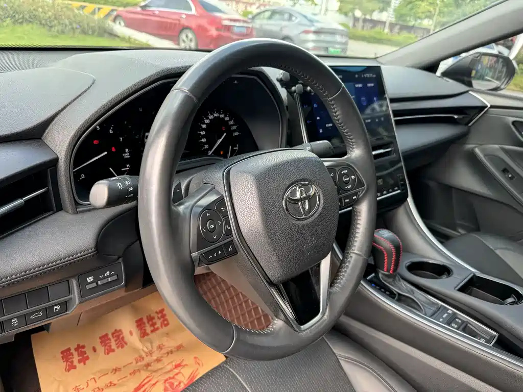 TOYOTA AVALON 2023