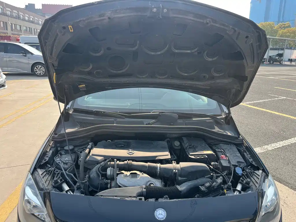 MERCEDES BENZ B-CLASS 2013