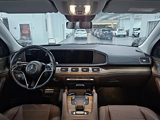 MERCEDES BENZ GLS 2024 YEAR GLS 450 4MATIC LUXURY 2024