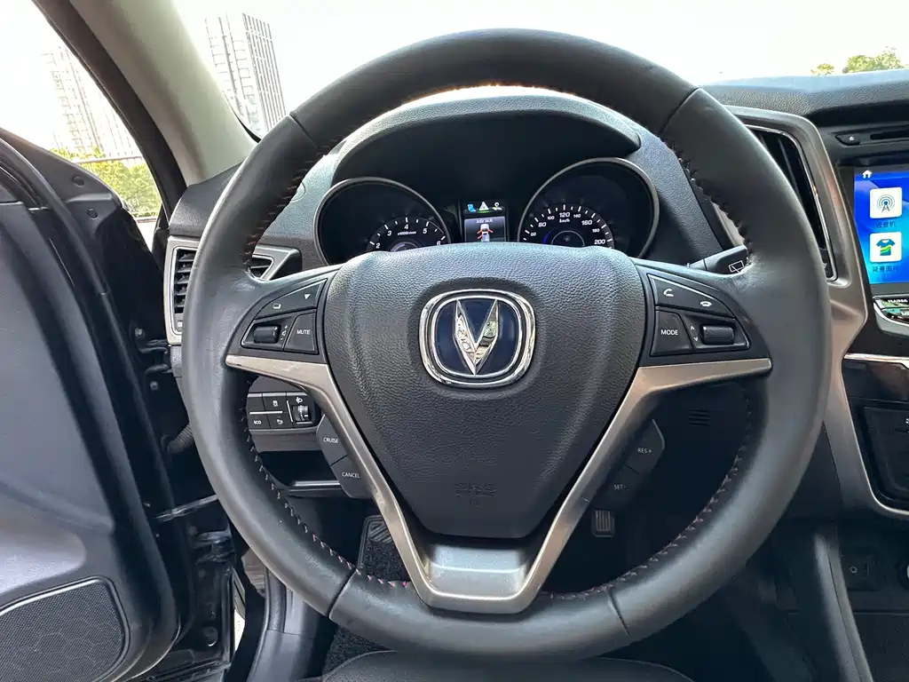 CHANGAN CS75 2016