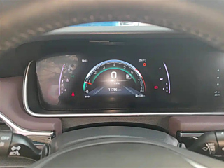 TRUMPCHI M6  2023 YEAR PRO 270T DCT DELUXE EDITION 2023