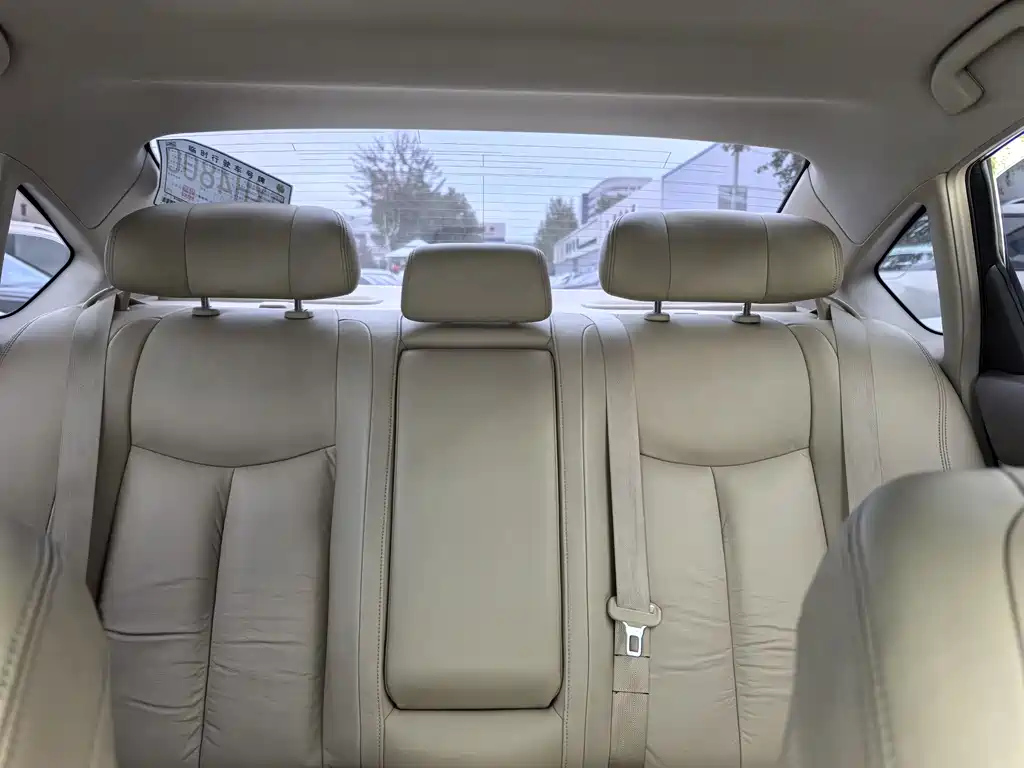 NISSAN TEANA 2008