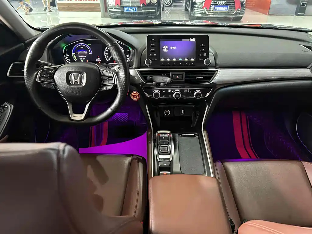 HONDA INSPIRE 2019