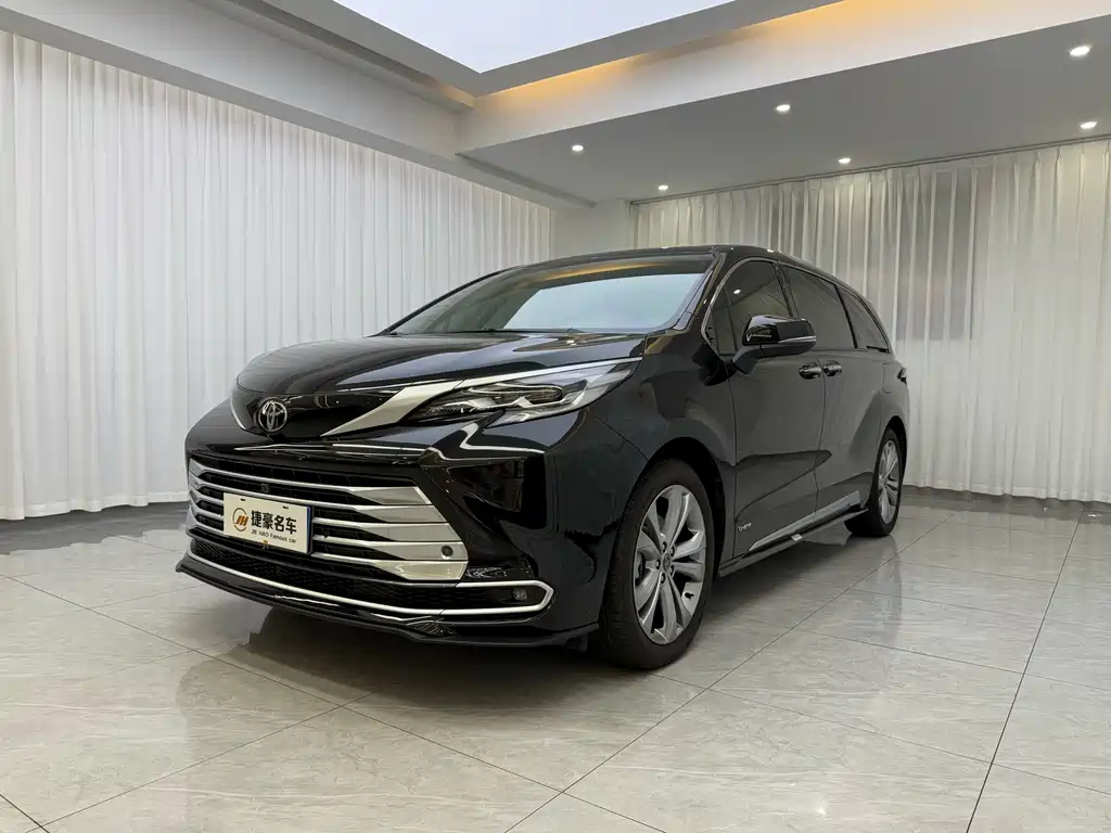 Аукционный лист TOYOTA SIENNA SIENNA 2025