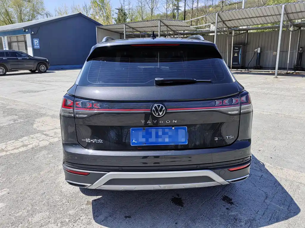 VOLKSWAGEN TAYRON 2022