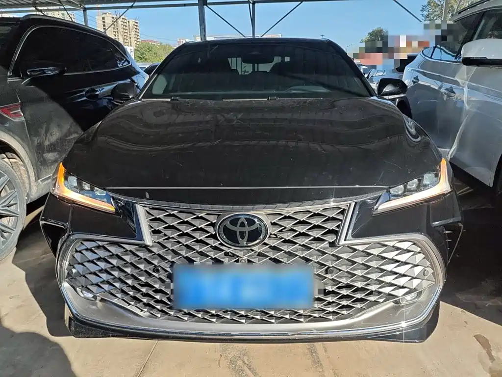 TOYOTA AVALON 2024