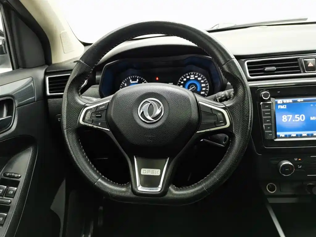 DONGFENG SCENERY 580 2016