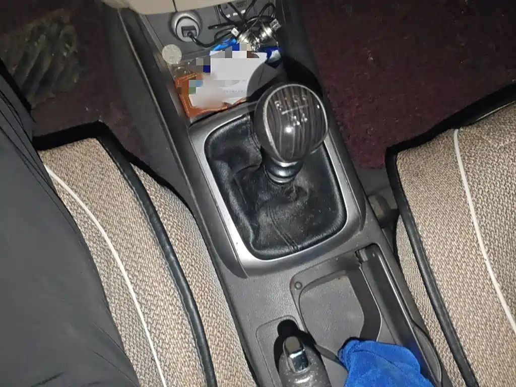 HYUNDAI CELESTA 2011