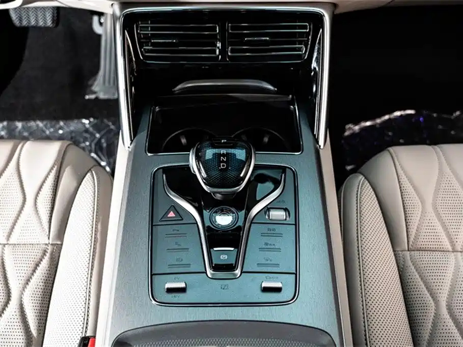 BYD TANG NEW ENERGY 2025