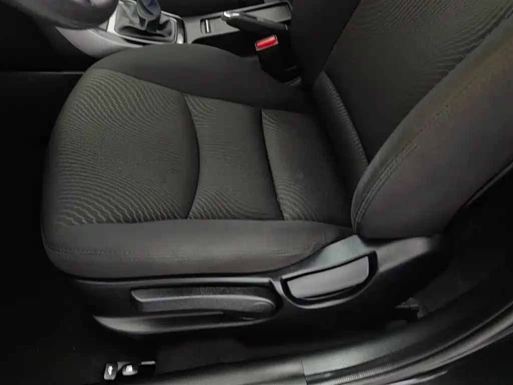 HYUNDAI ELANTRA 2016