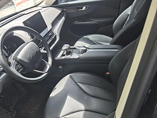 HONGQI E-QM5  2021 YEAR   EDITION 2021