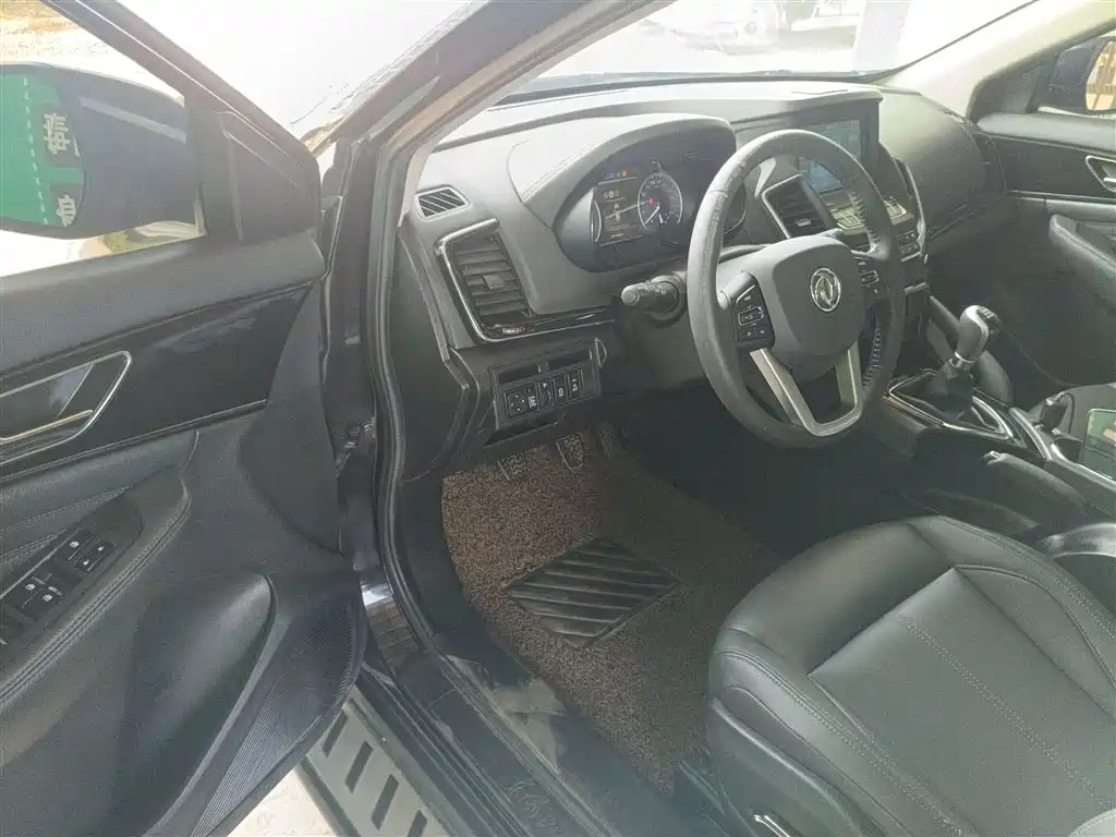 DONGFENG AEOLUS AX7 2016