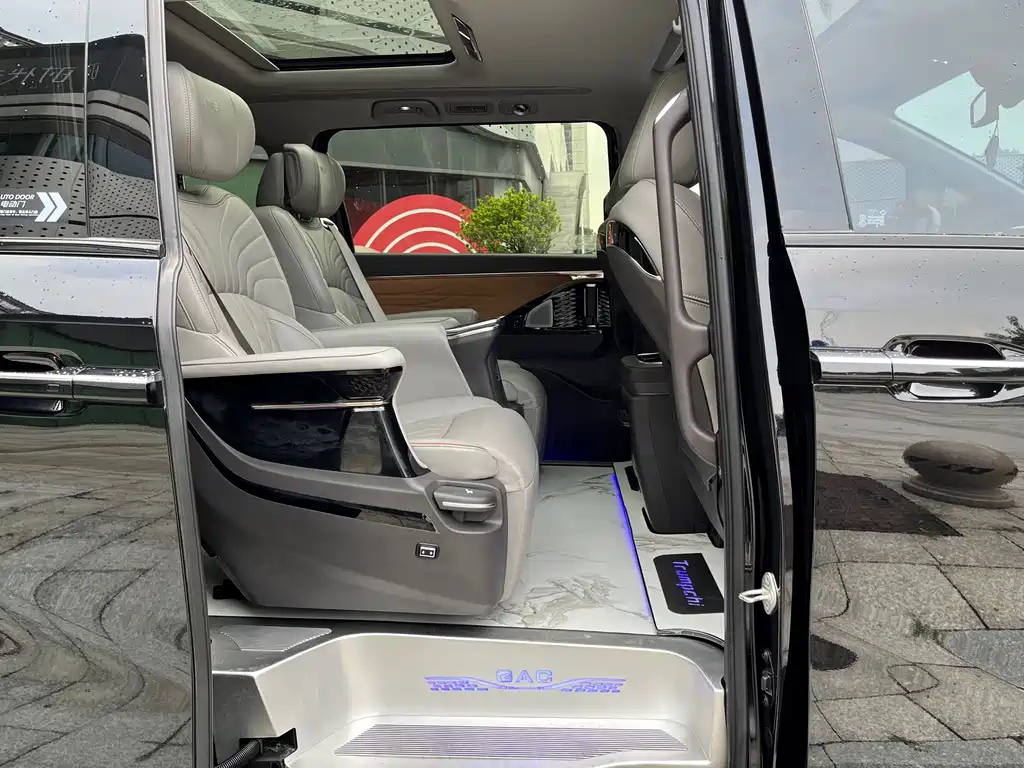 TRUMPCHI M8 2024