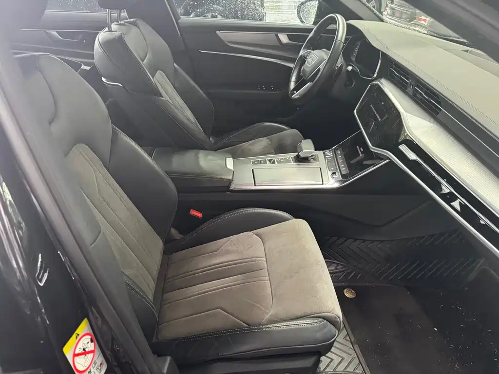 AUDI A6L 2020