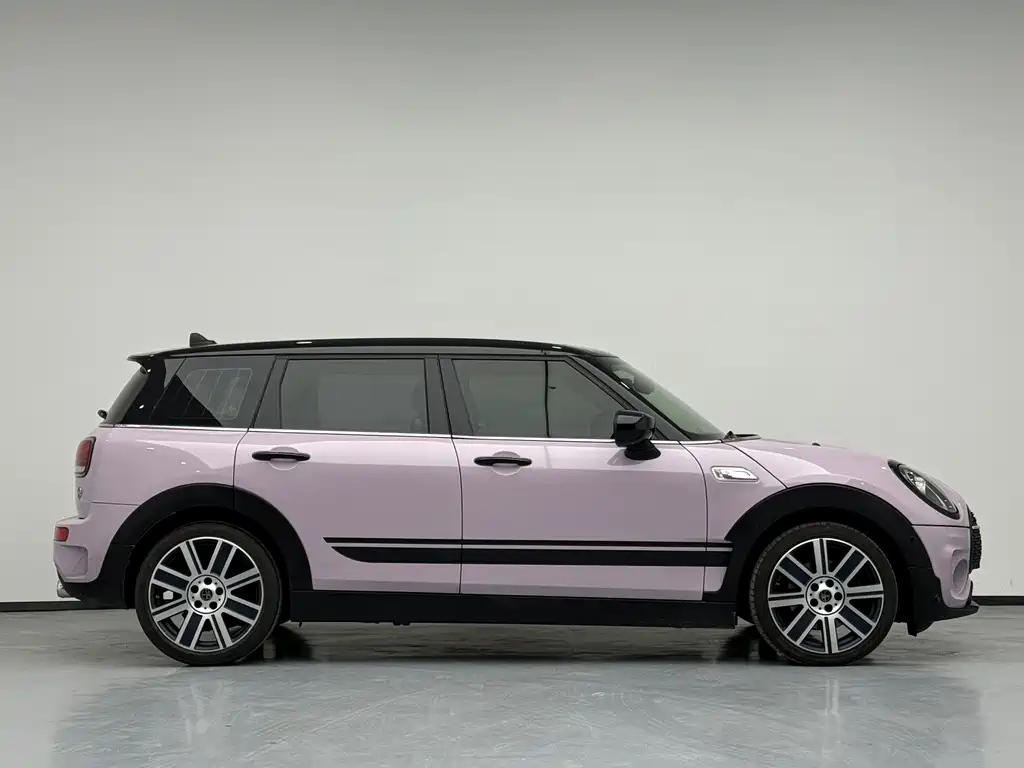 MINI CLUBMAN 2021