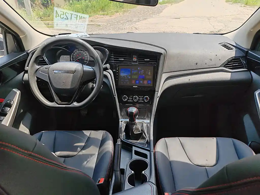 VENUCIA D60 2019