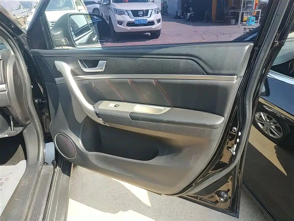 HAVAL M6 2019