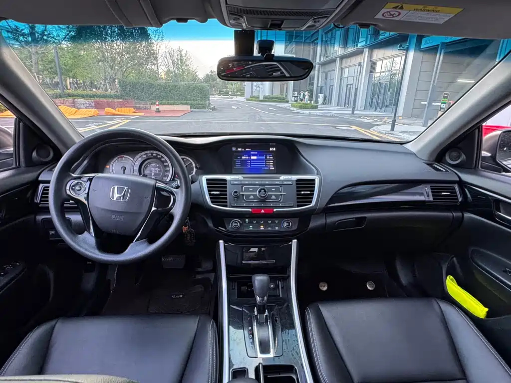 HONDA ACCORD 2019