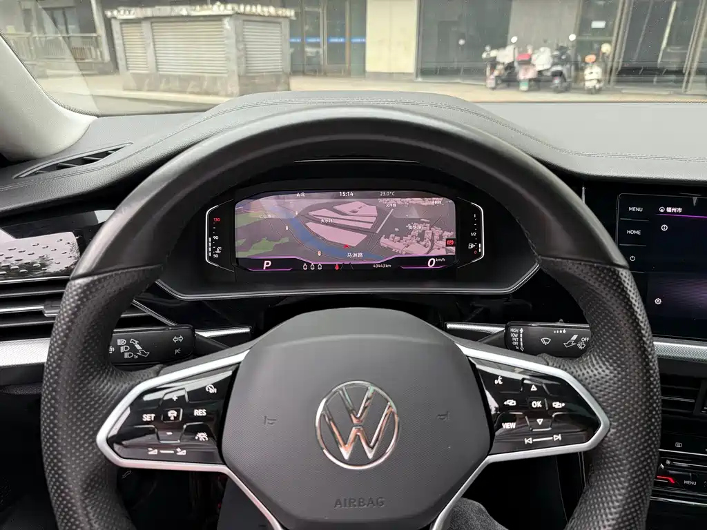 VOLKSWAGEN PASSAT 2021