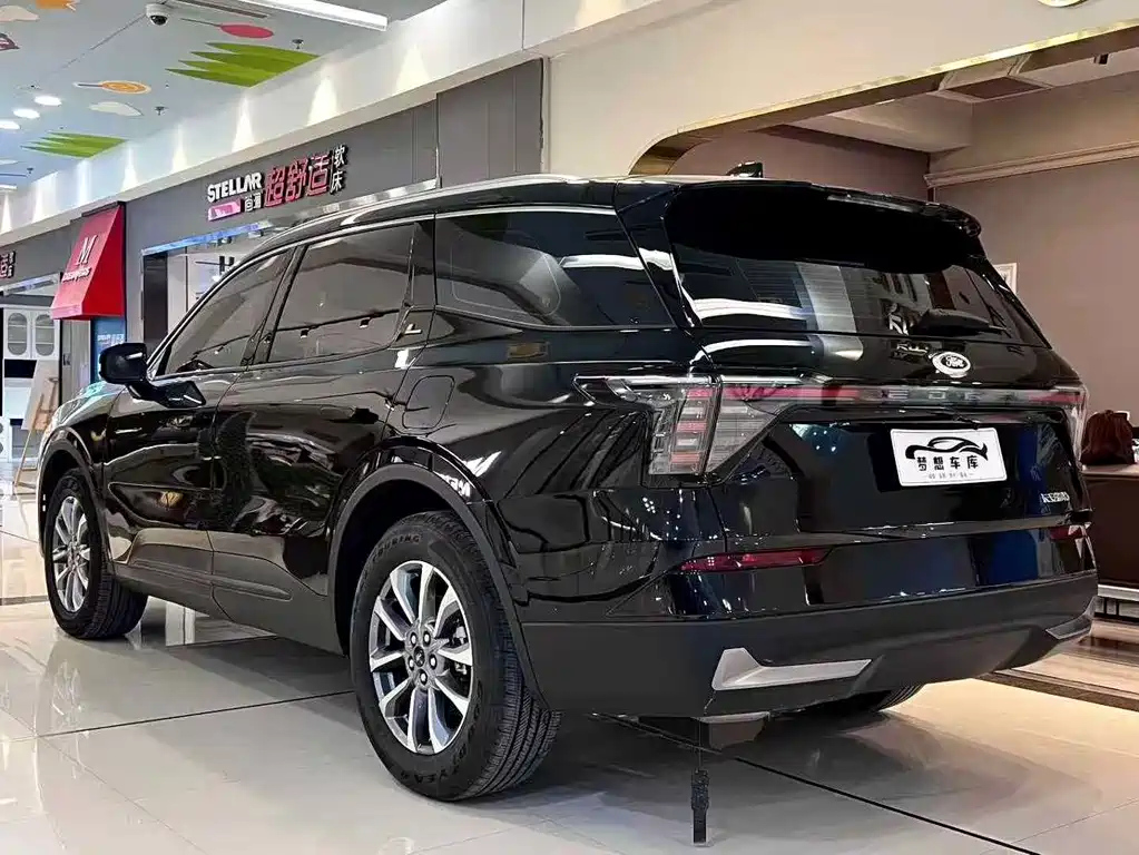 FORD EDGE 2025