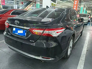 TOYOTA CAMRY 2024