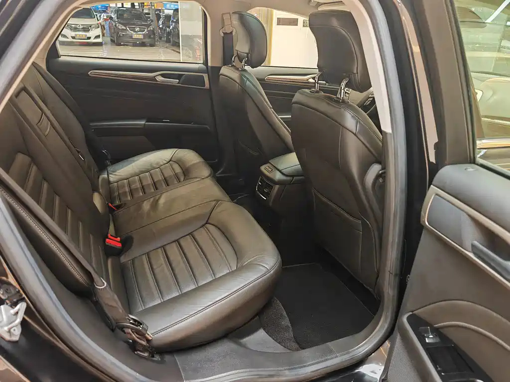 FORD MONDEO 2013