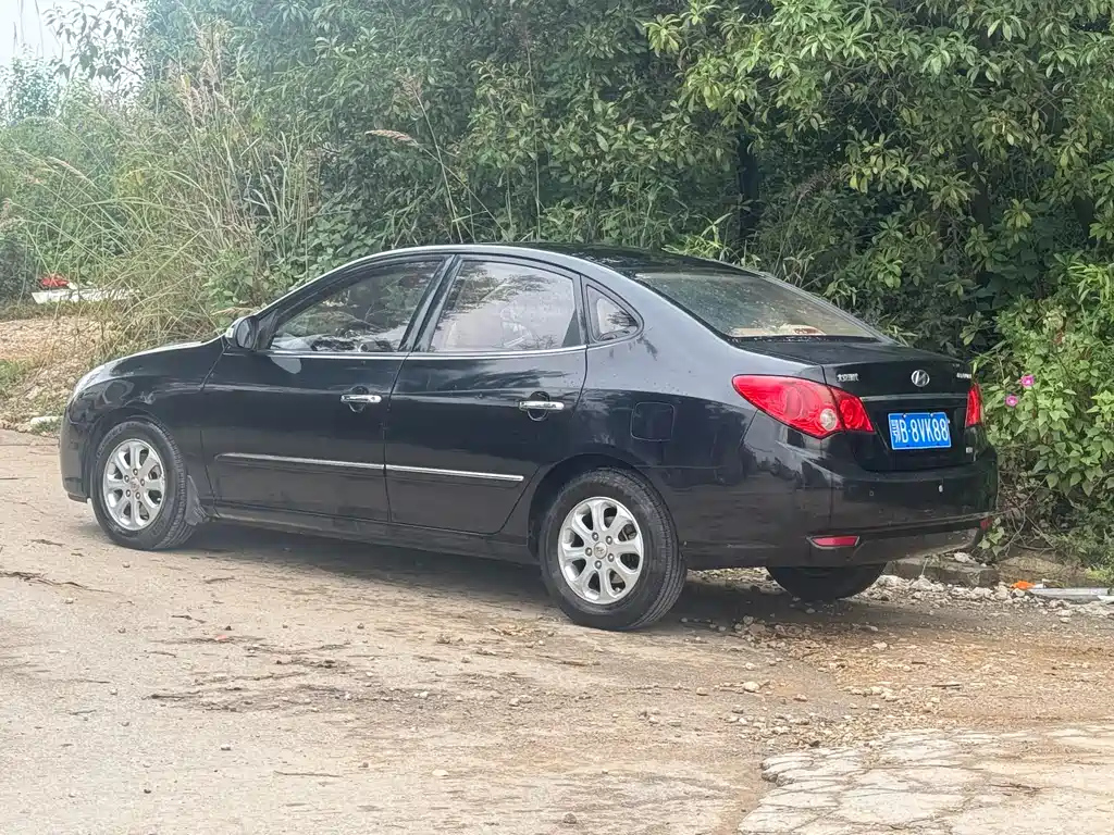 HYUNDAI CELESTA 2009