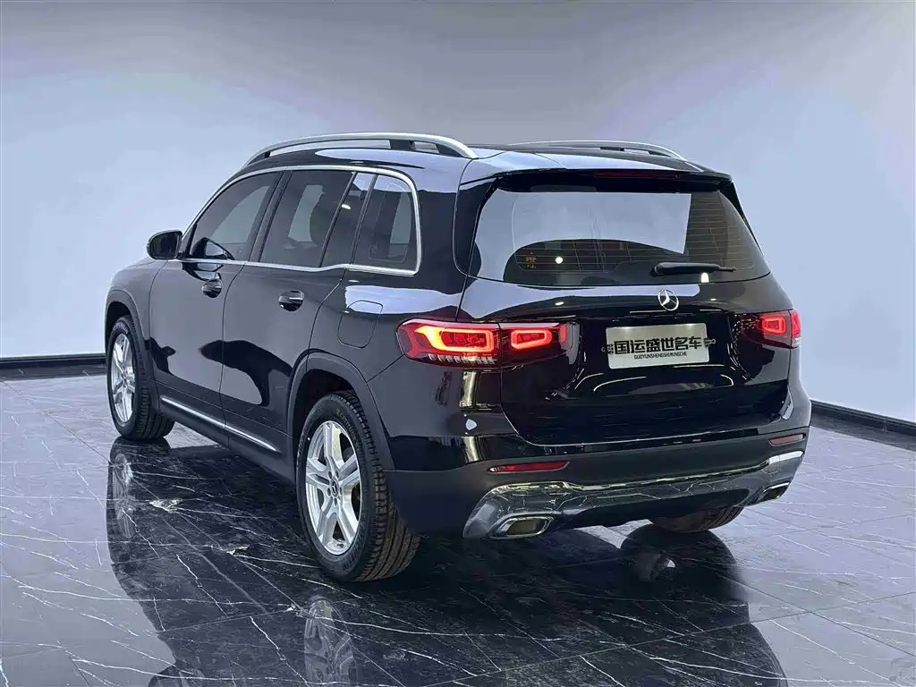 MERCEDES BENZ GLB 2022