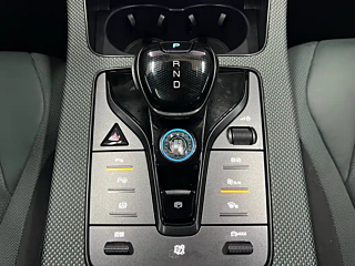 BYD HAN  2022 YEAR EV 610KM 4WD 2022