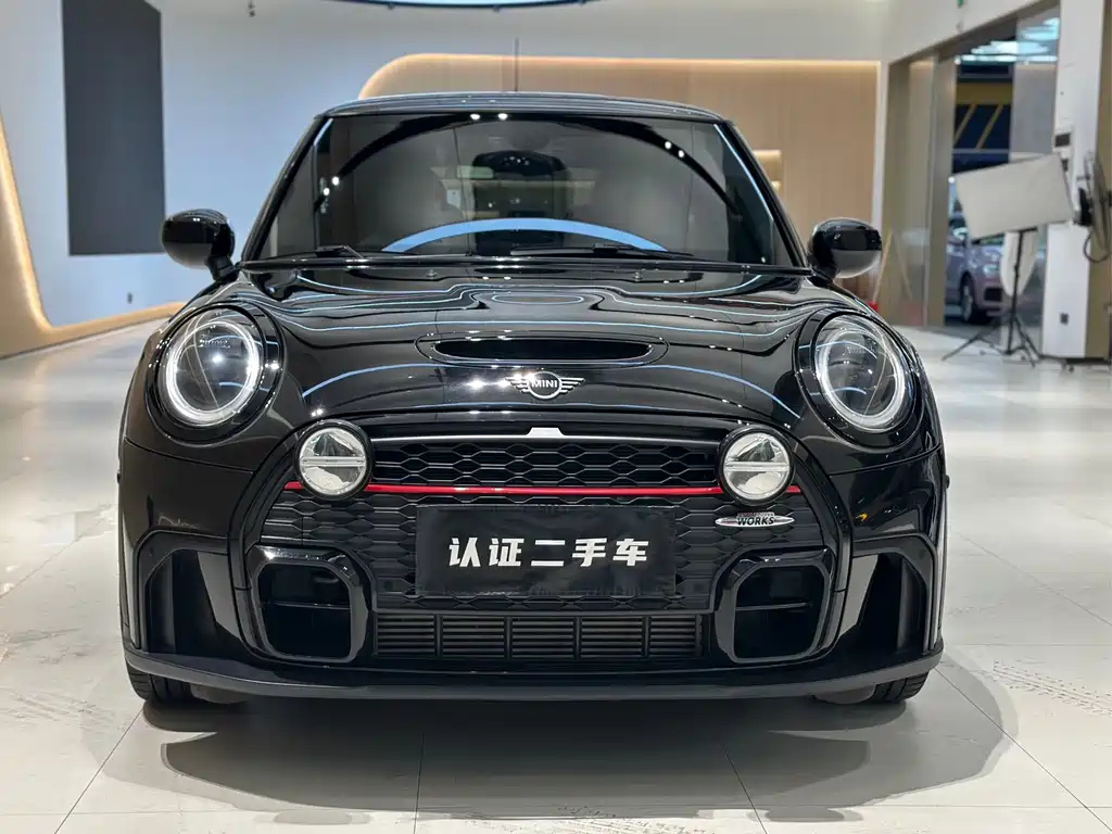 MINI JCW 2022