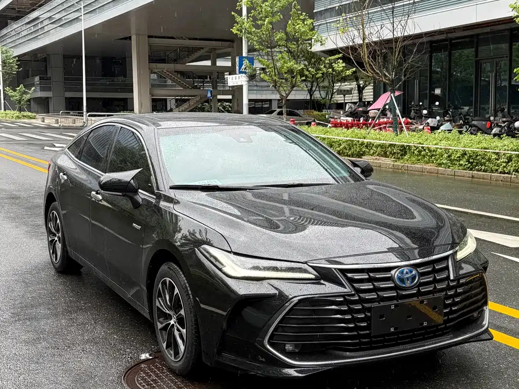 TOYOTA AVALON 2023