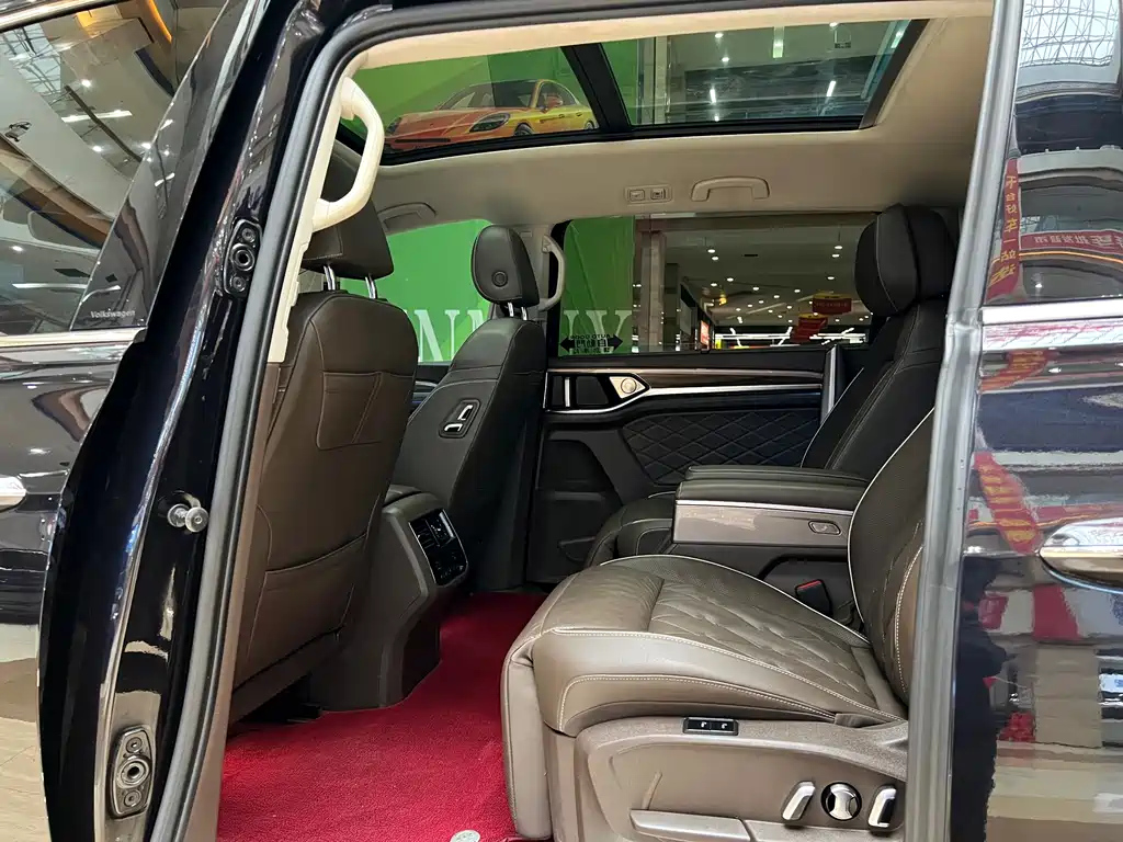 VOLKSWAGEN VILORAN 2020