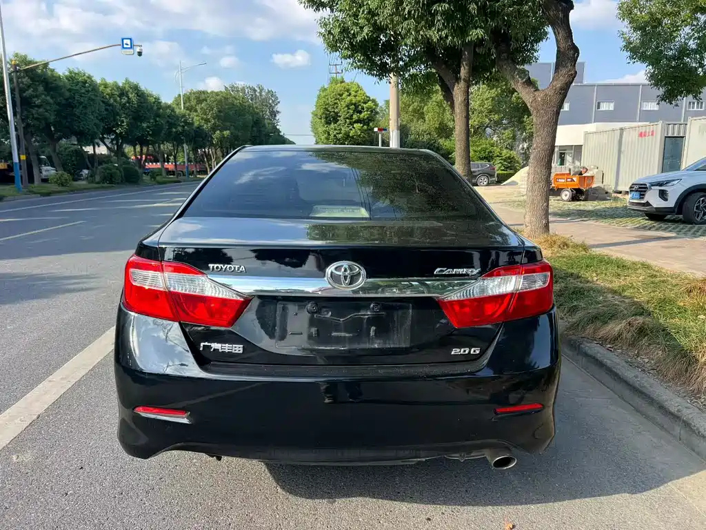 TOYOTA CAMRY 2012