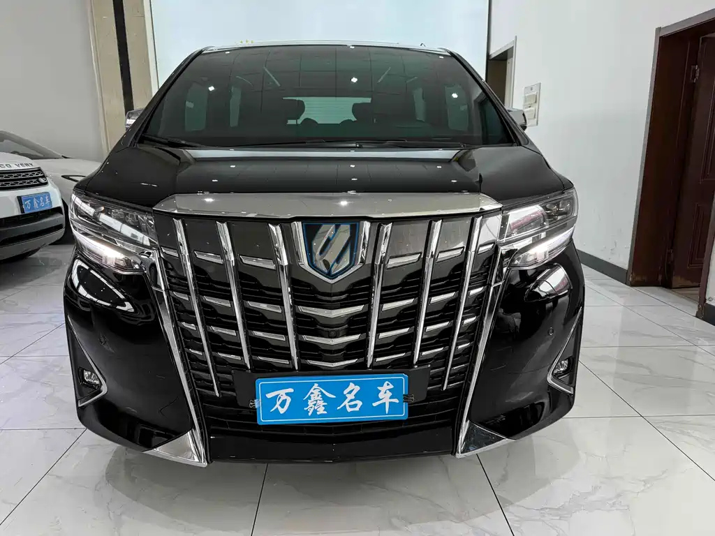 TOYOTA ALPHARD 2018