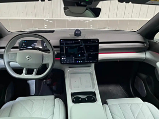 NIO ES6  2025 YEAR 75KWH 2025