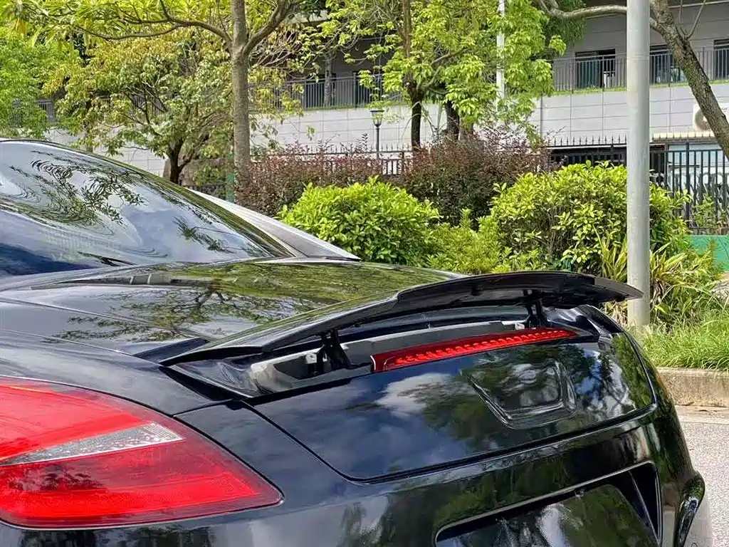 PEUGEOT RCZ 2011