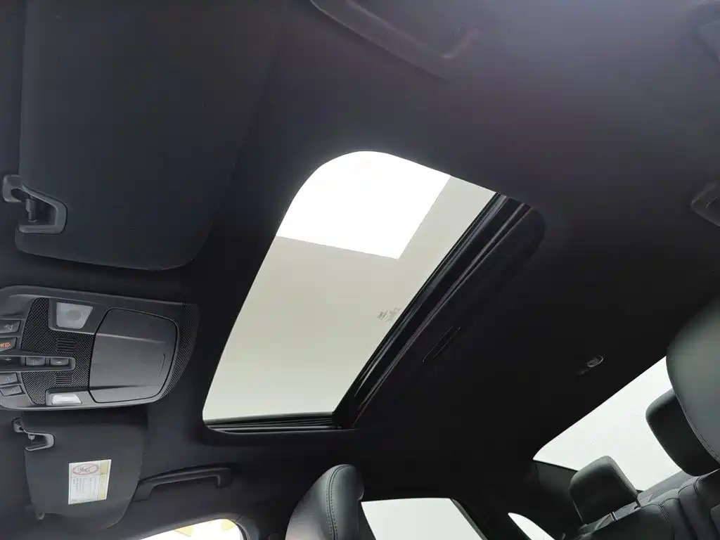 LINCOLN MKZ 2017