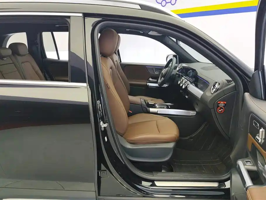 MERCEDES BENZ GLB 2022