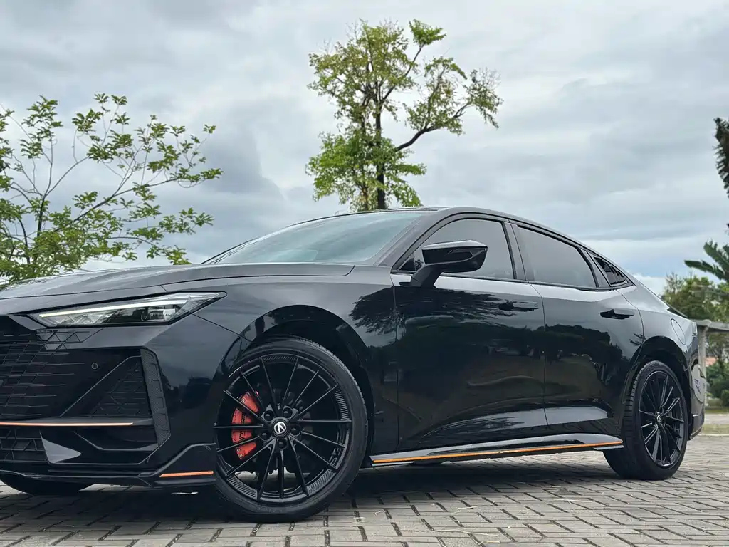 CHANGAN UNI-V 2023