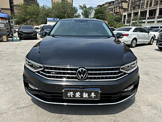 VOLKSWAGEN MAGOTAN 2023
