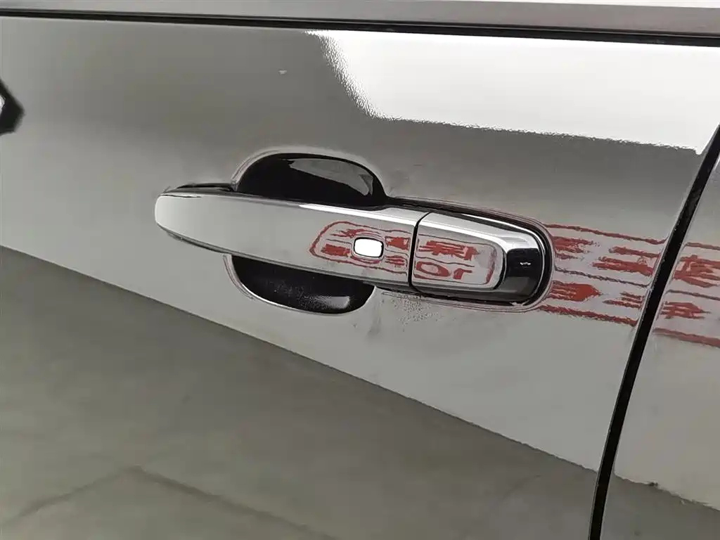 CHEVROLET EXPLORER 2018