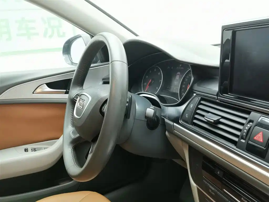 AUDI A6L 2014