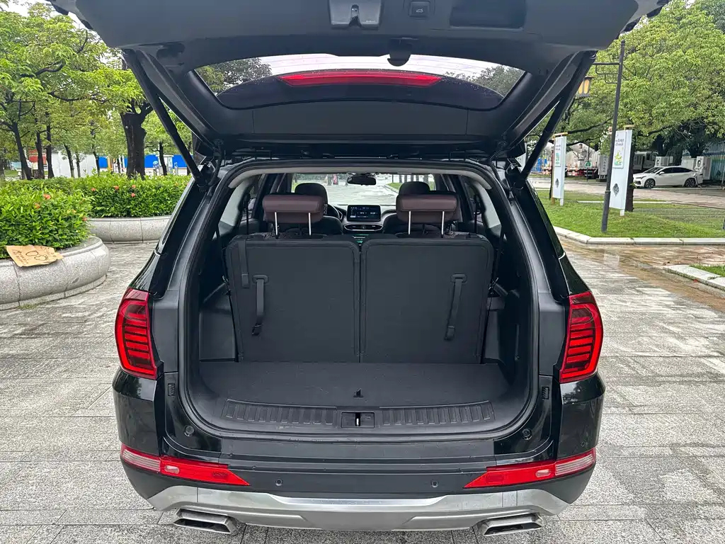 HYUNDAI SANTAFE 2020
