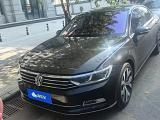 VOLKSWAGEN MAGOTAN 2019