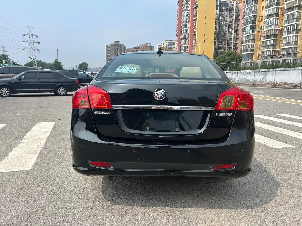 BUICK EXCELLE 2013