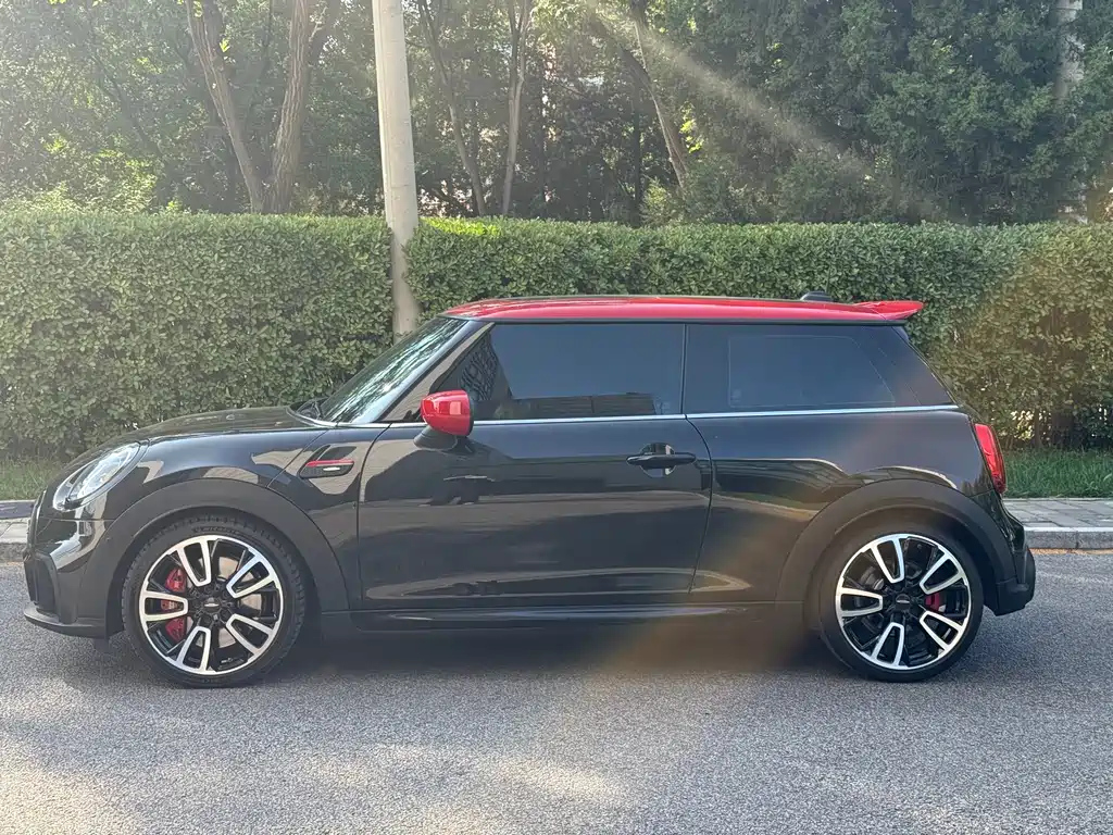 MINI JCW 2022